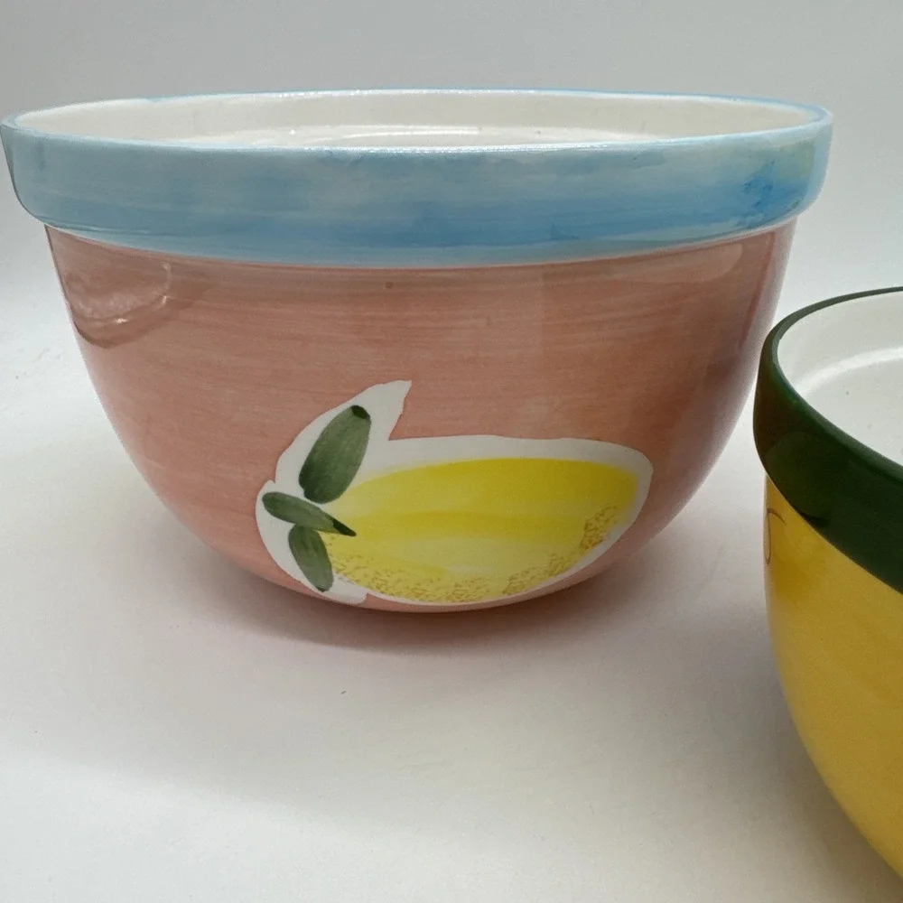 Lillian Vernon beautiful bowls